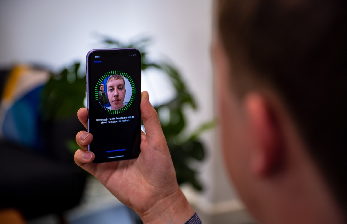 is iPhone Face ID too?