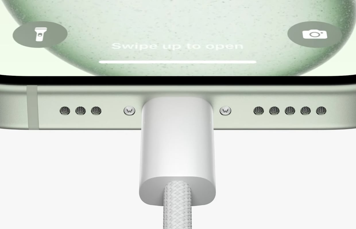 iPhone 15 USB-C