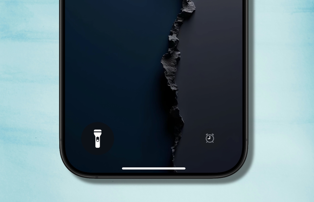5 handy iPhone tips to turn on the flashlight on your iPhone 5 handy iPhone tips to turn on the flashlight on your iPhone