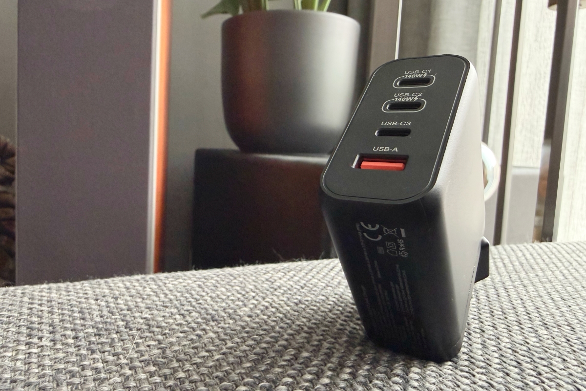 Mini-review MojoGear Charge Plus 140W: one adapter for all your devices Mini-review MojoGear Charge Plus 140W: one adapter for all your devices