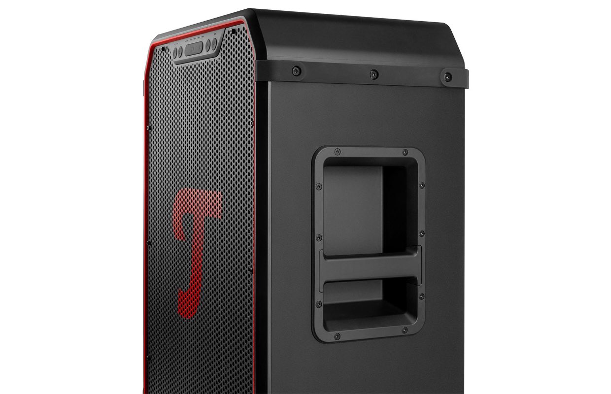 Teufel Rockster Neo Review: This speaker is at home of all parties