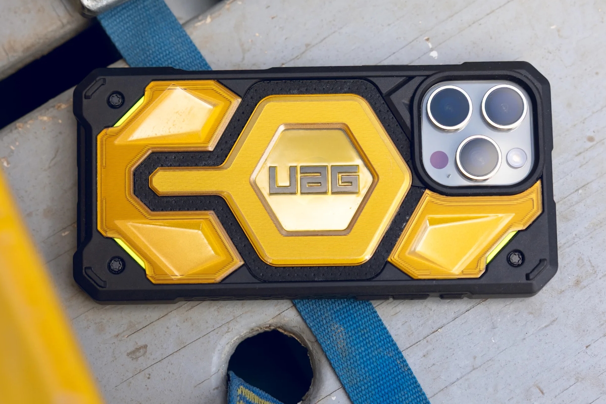 UAG Monarch Pro Ultum Limited Edition: The coolest case for your iPhone? UAG Monarch Pro Ultum Limited Edition: The coolest case for your iPhone?