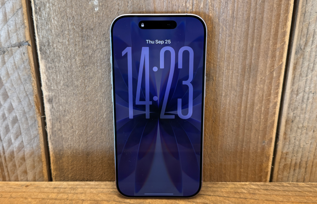 iPhone 17 is actually way too good (and this is the reason for Apple)