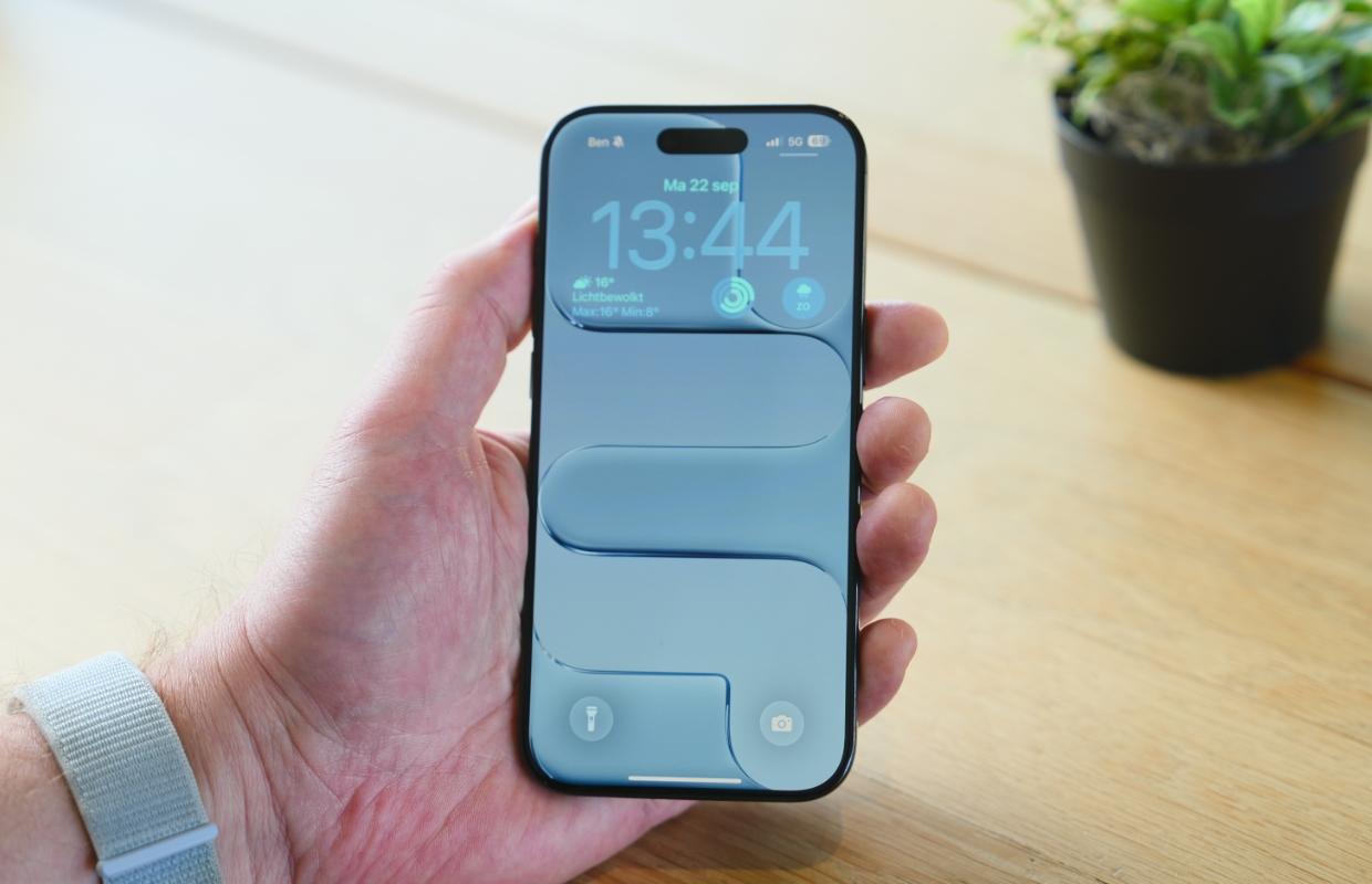 iPhone Air Review