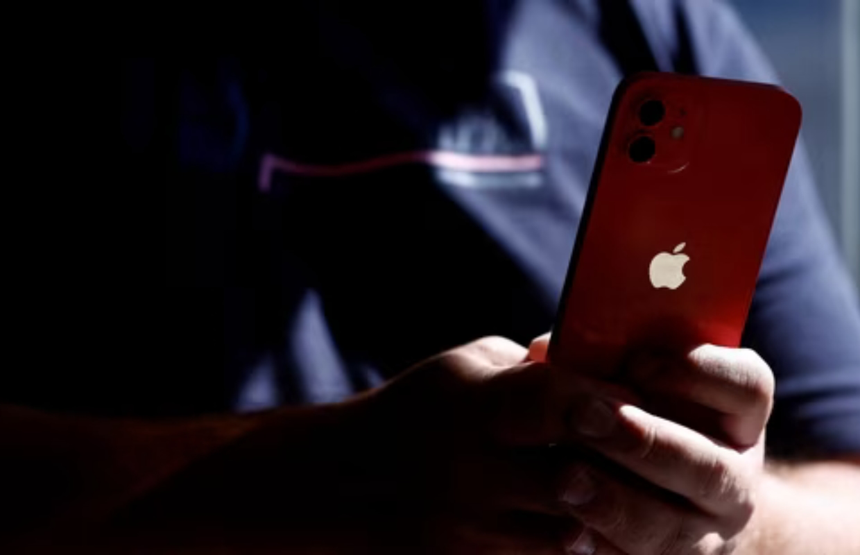 Zo achterhaal je of iemand stiekem op je iPhone heeft zitten kijken!